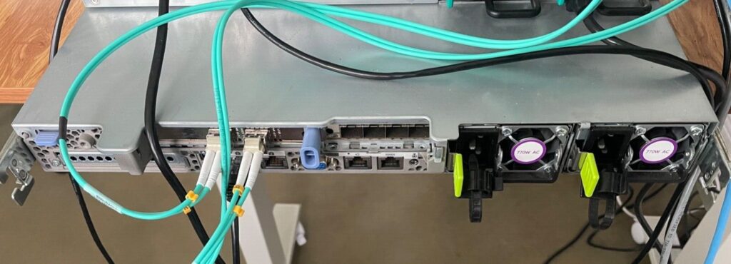 "Cisco DNA CENTER APPL GEN 2 - DN2-HW-APL - client end deploy - Picture 2 of 2"